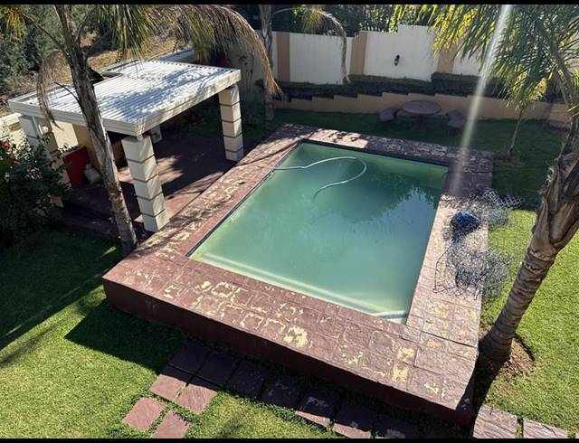 5 BEDROOM HOUSE FOR SALE IN RANGEVIEW EXT 4